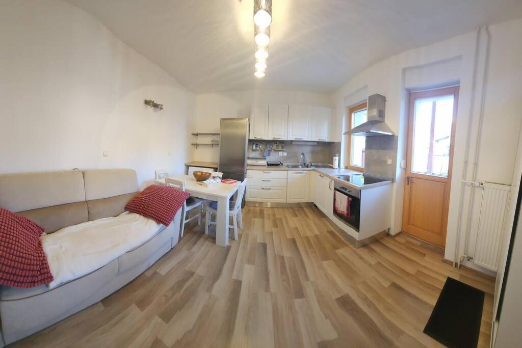 Cozy Near The With Free Parking * Ljubljana